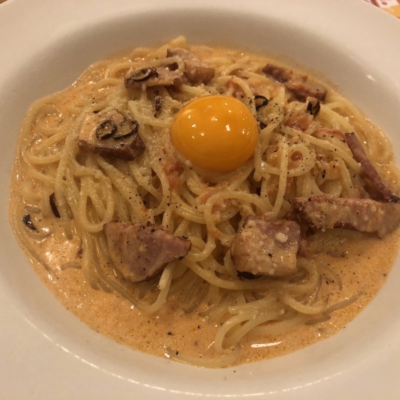 レッドカルボナーラ(ポポラマーマ 蒲田店)