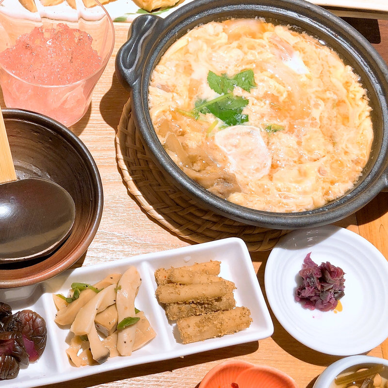 地どりの卵とじ膳(竈炊き立てごはん 土井 本店 （かまどたきたてごはん どい ）)