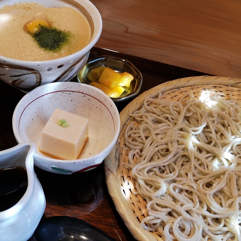 もりそばととろろご飯(手打蕎麦ふじや)