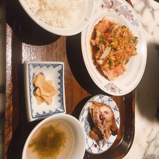油淋鶏定食(梅梅 金沢)