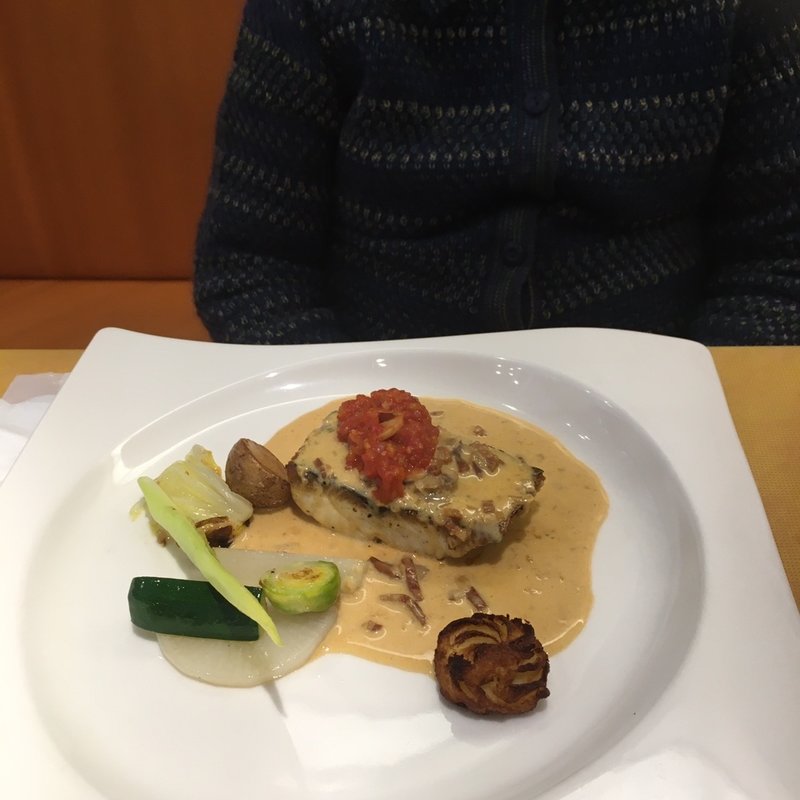 鰆のクリームソース　野菜添え(ビストロ　グラン　ソレーユ （Bistrot Grand Soleil）)