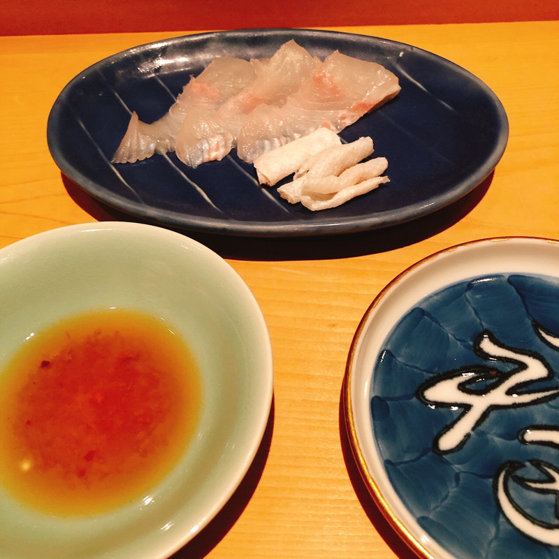 ふぐ刺し(寿し処くに)