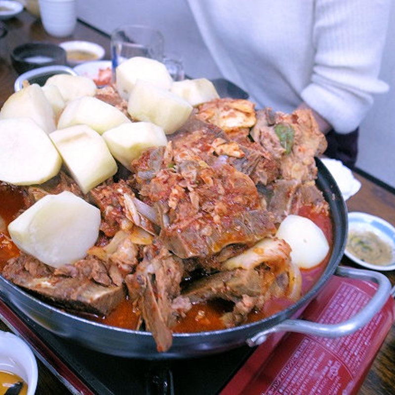 ジャガイモ鍋(漢陽)