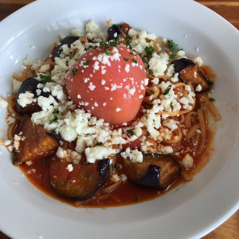 丸ごとトマトのナスとモッツァレラパスタ(スパユキ　佐賀店)