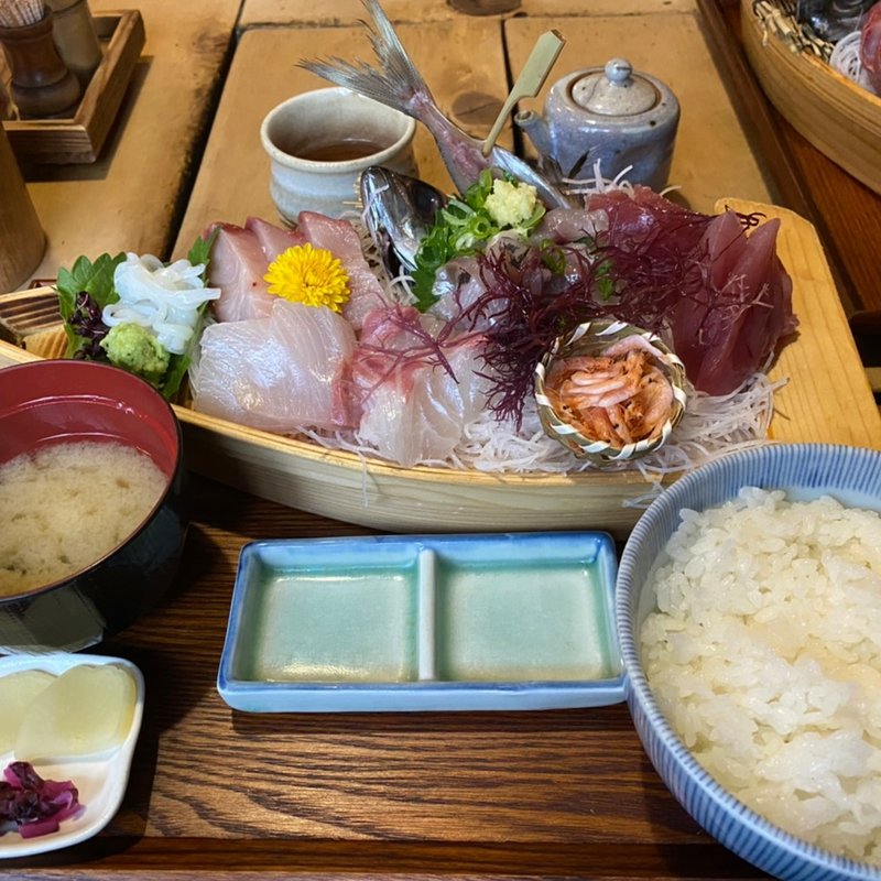 舟盛り御膳(囲炉茶屋 （irorichaya）)