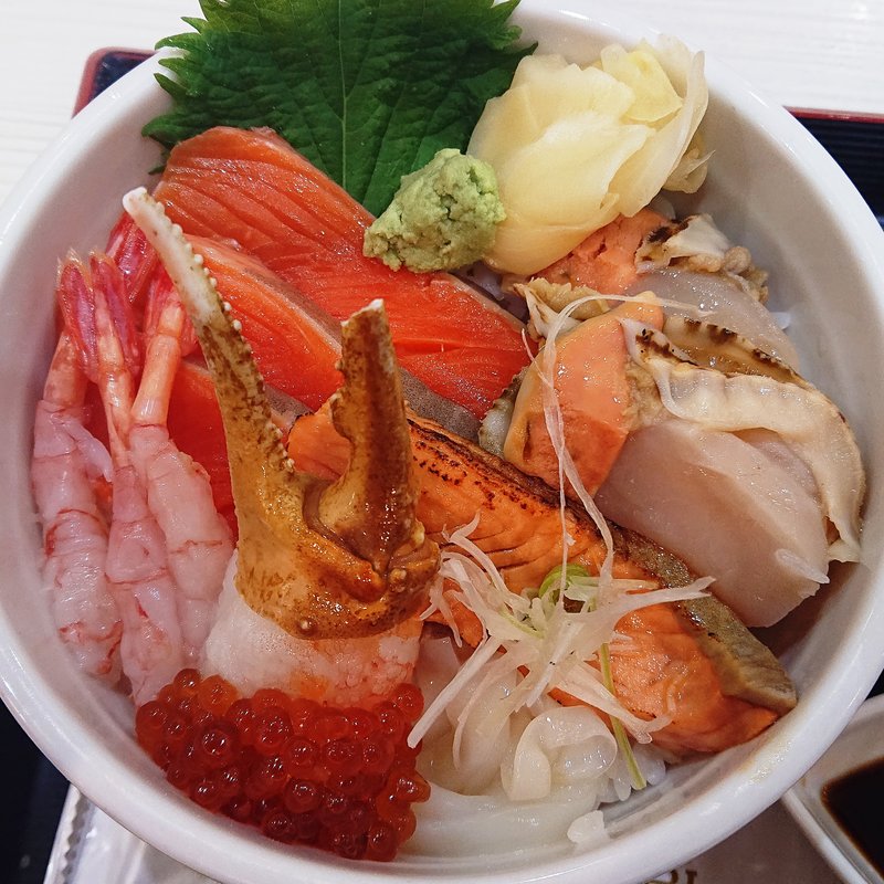 北海丼(二代目ぐるめ亭 ラゾーナ川崎店)