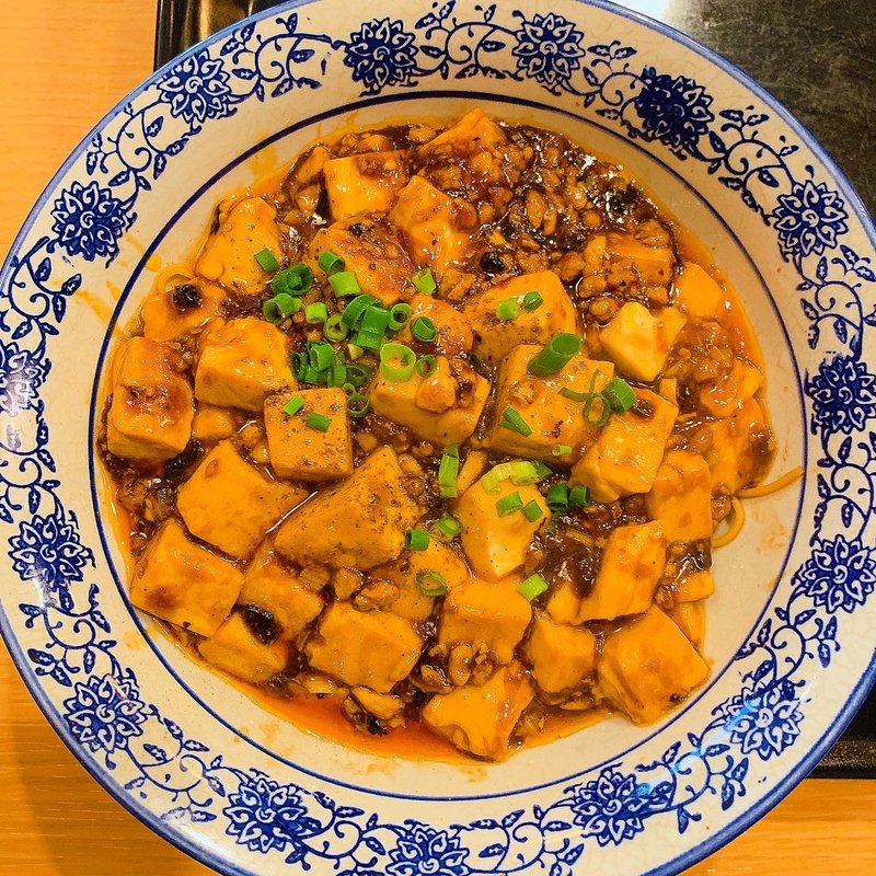 汁無し麻婆麺(香港プラザ)