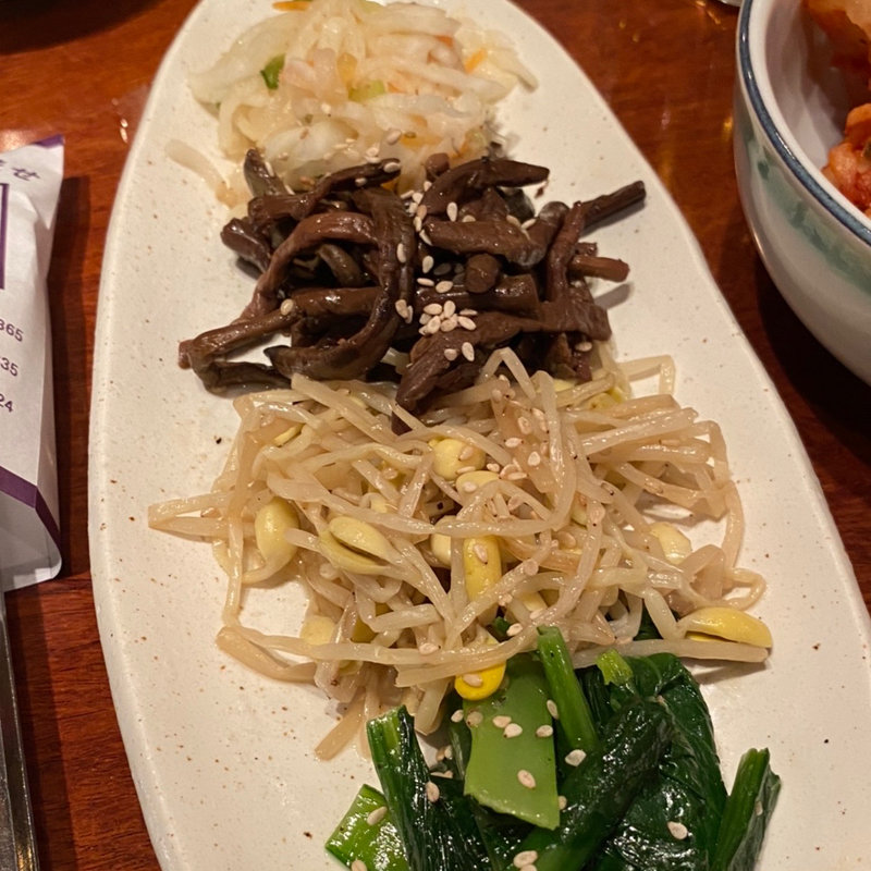 ナムルの盛合せ(上野太昌園 上野別館 （ウエノタイショウエン）)