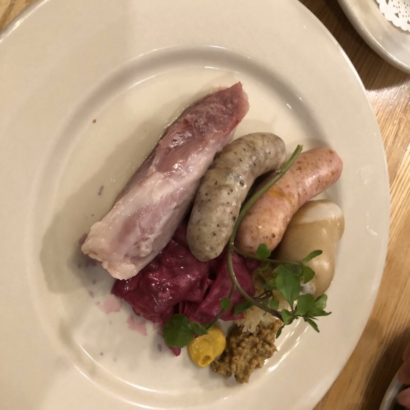 アイスバイン(つばめグリル 大丸東京店)