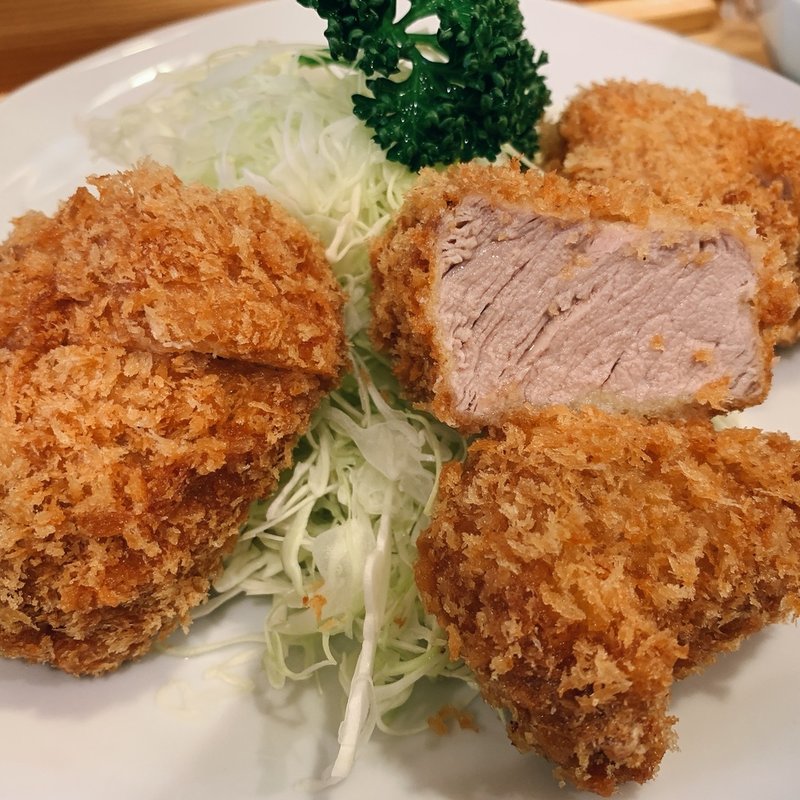 ヒレ定食(とんかつ燕楽 （エンラク　池上）)