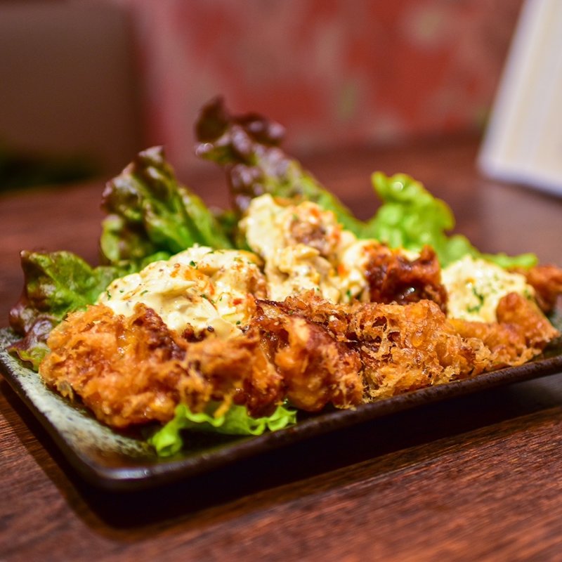 米助自慢のチキン南蛮(米助 新宿総本店)