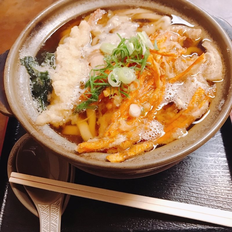鍋焼きうどん(好浩 （よしひろ）)