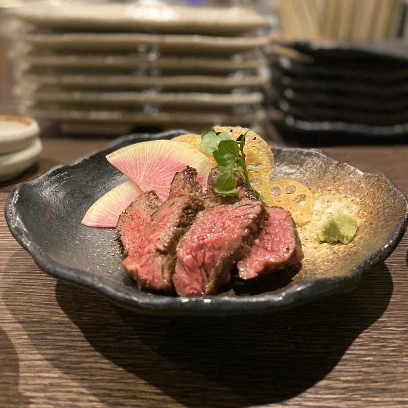 和牛ランプステーキ(炭焼きと日本酒 炉端ヒトイキ。)