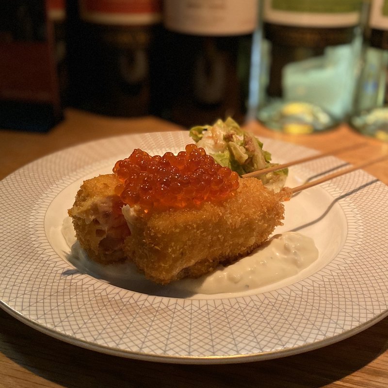 ピンチョス(サーモン)(Bishokuバル マル本店)