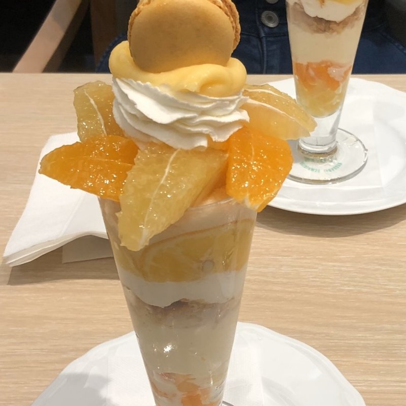 国産レモンと国産柑橘のパフェ(京橋千疋屋 アトレ恵比寿店 （キョウバシセンビキヤ）)