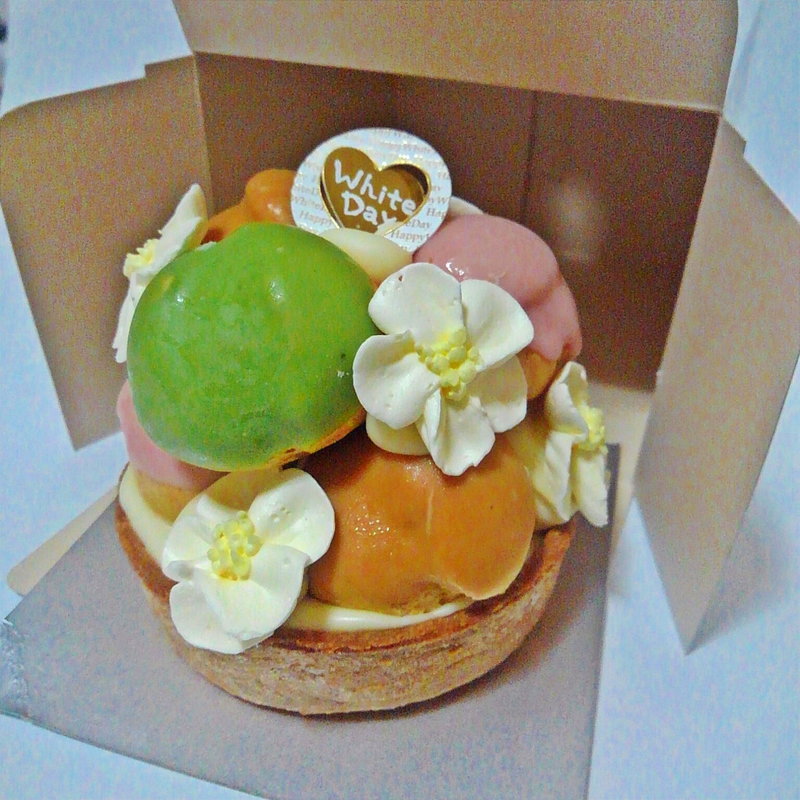 サントノーレ(菓匠　松栄堂 SWEET FIELDS SHOEIDO  （ショウエイドウ）)