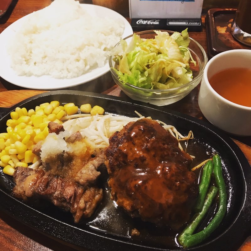 ひとくちステーキ＆バーグ(ステーキのくいしんぼ 神田神保町店 )