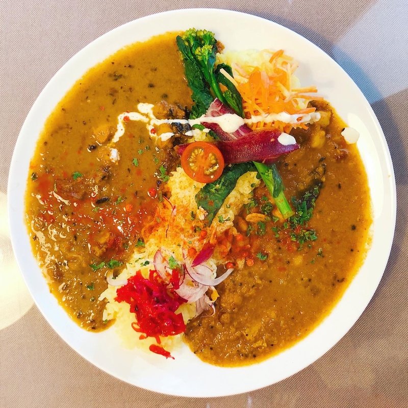 C set（牛ハチノスのカレー、北海道蛸のカレー）(RAD CURRY)