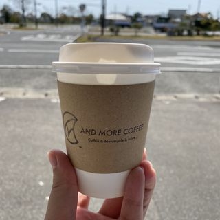 ほうじ茶ラテ(AND MORE Coffee)