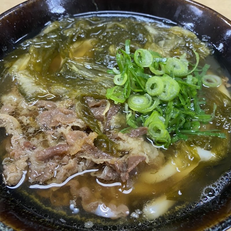 肉昆布うどん(大力茶屋)