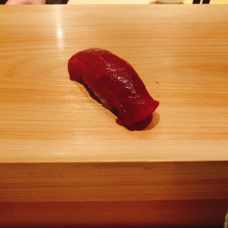 漬け鮪の握り(鮨 利崎)