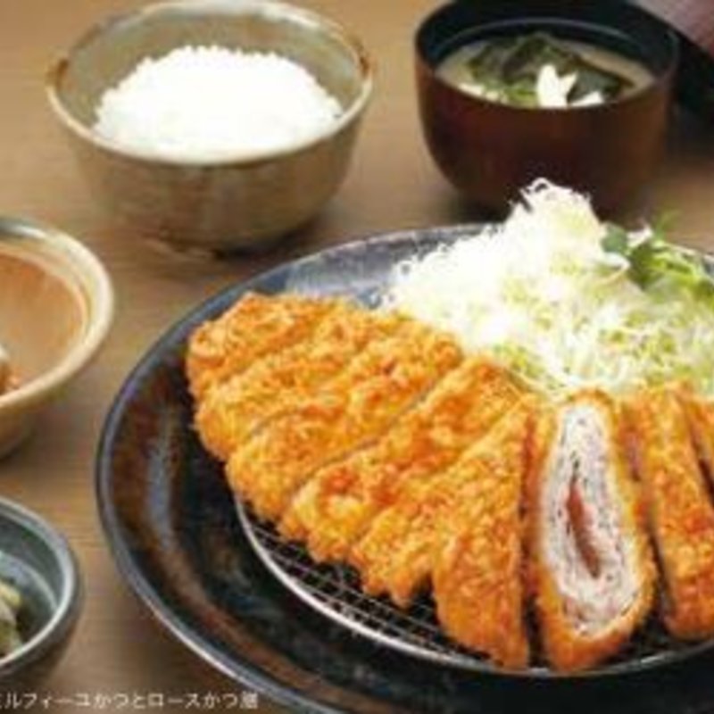 梅しそミルフィーユかつとロースかつ膳(かつアンドかつ 紫金山公園店)