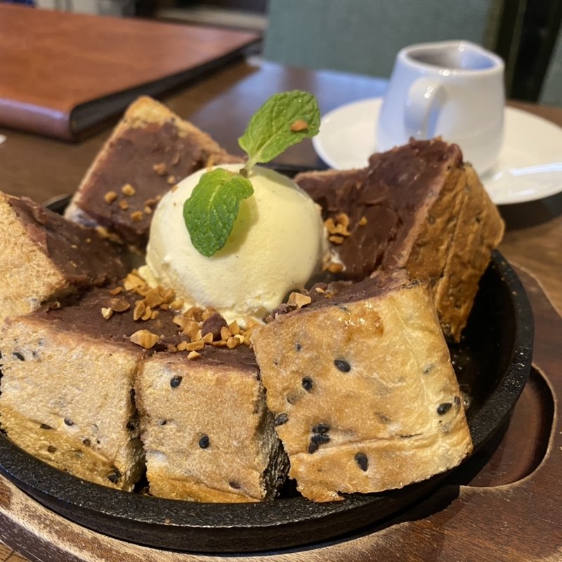 鉄板小倉トースト(喫茶ニューポピー)