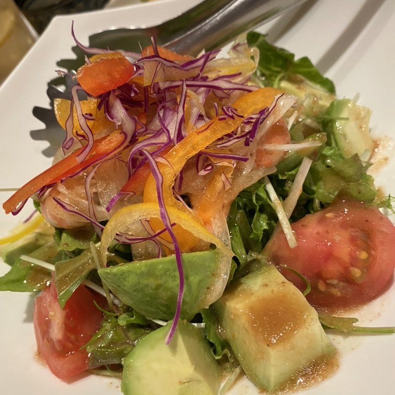 アボガドサラダ(串焼 博多松介春吉店)