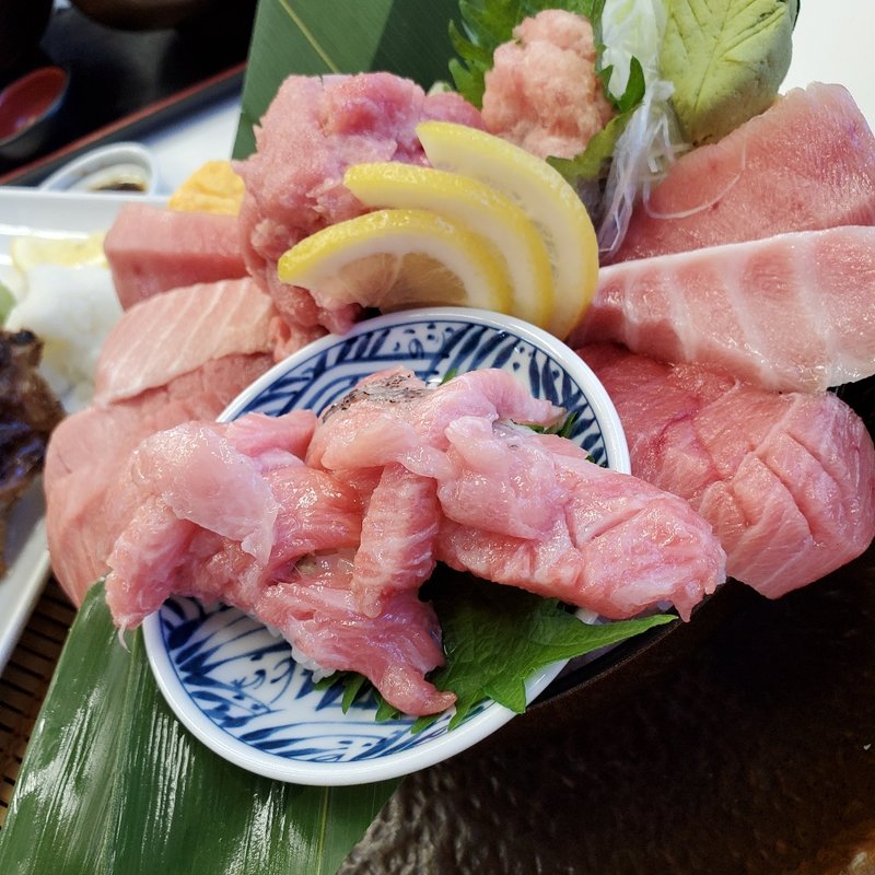まぐろ屋王様丼(野口鮮魚店 （ノグチセンギョテン）)