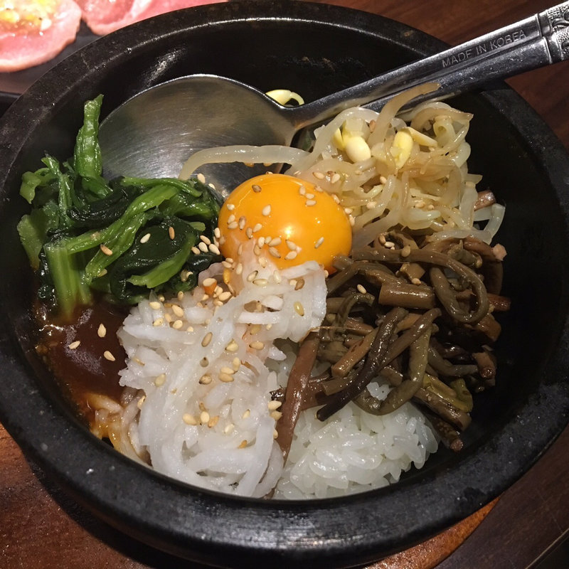 石焼ビビンバ(焼肉食べ放題 じゅうじゅう マーブルロード店)