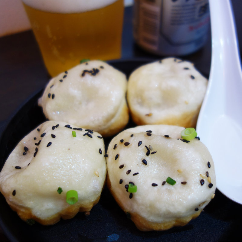 エビ入り焼き小龍包(博多焼き小籠包1010 てんてん)