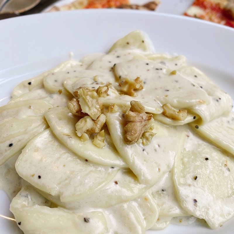 C.ショート生パスタ クリームソース ゴルゴンゾーラとくるみ(La SOFFITTA（ラ・ソフィッタ）)