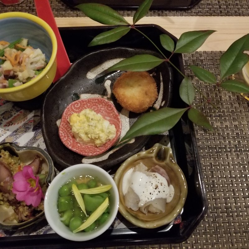 前菜(心屋群八)