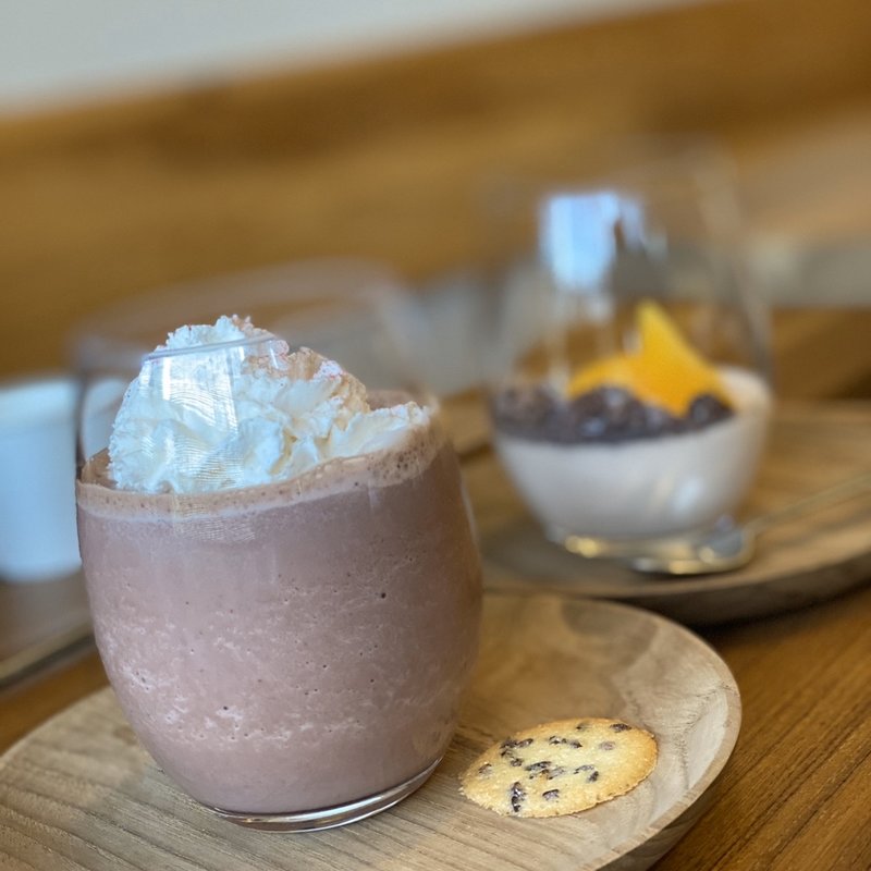 ストロベリーチョコレート(ダンデライオン・チョコレートが京都東山一念坂)