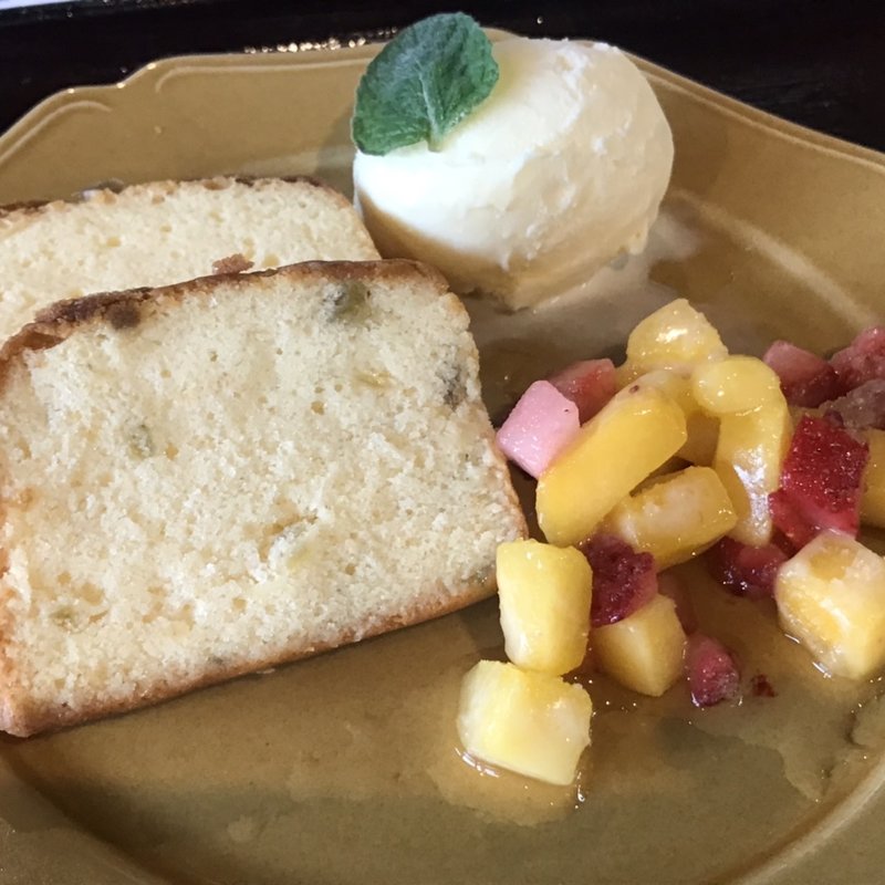 日本酒/梅酒かすてら　アイス&フルーツ添え(酒々井まがり家 )