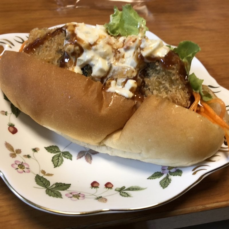 サバフライコッペ(イツモイツモ)