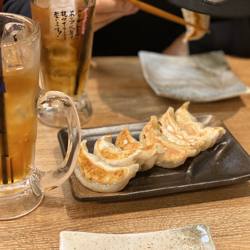 餃子(肉汁餃子製作所ダンダダン酒場　別府店)