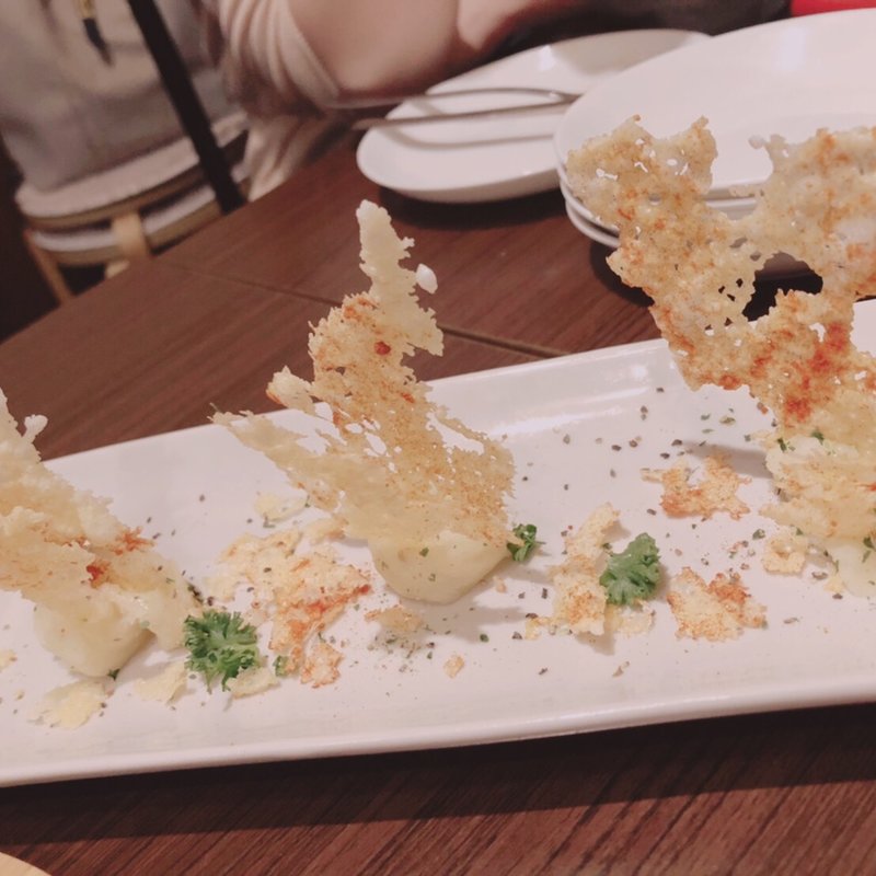 チーズせんべい(Ymiダイニング （ワイミーダイニング）)