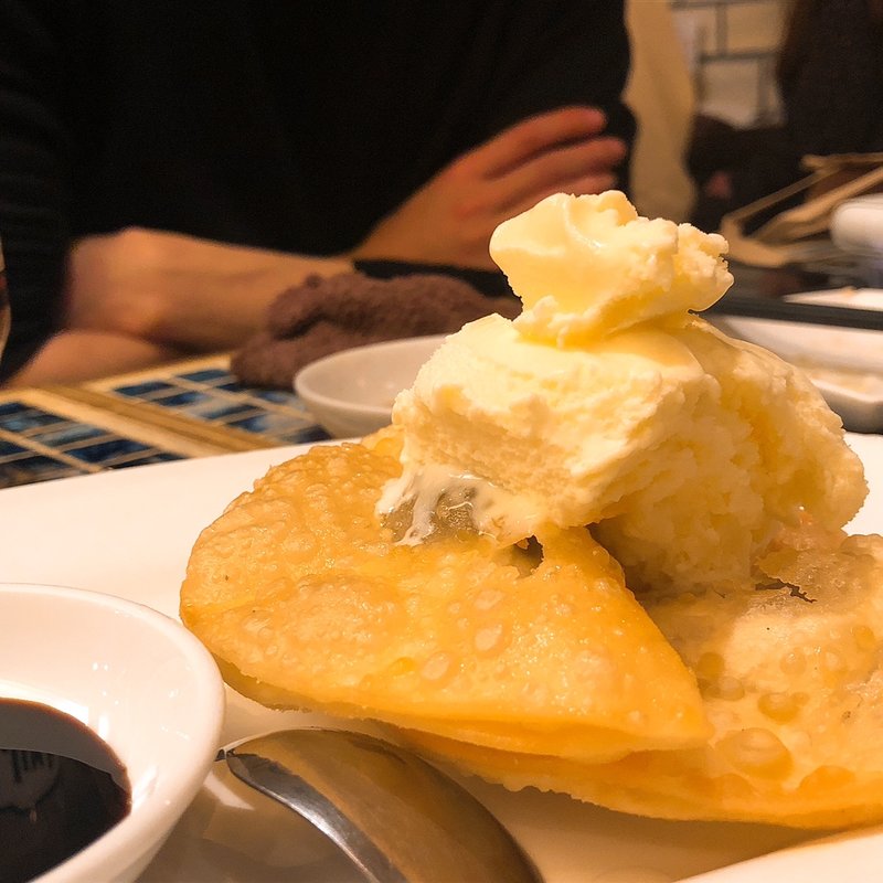 あんみつ姫餃子 3個(立吉餃子 青山店)