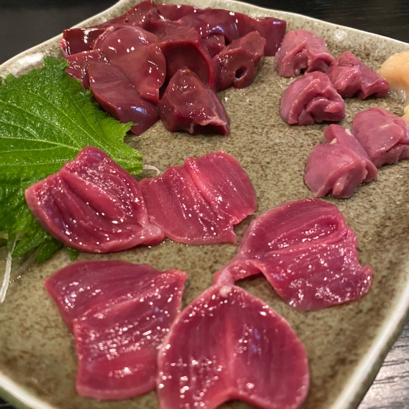 刺身三種盛(水炊き　鳥かご )