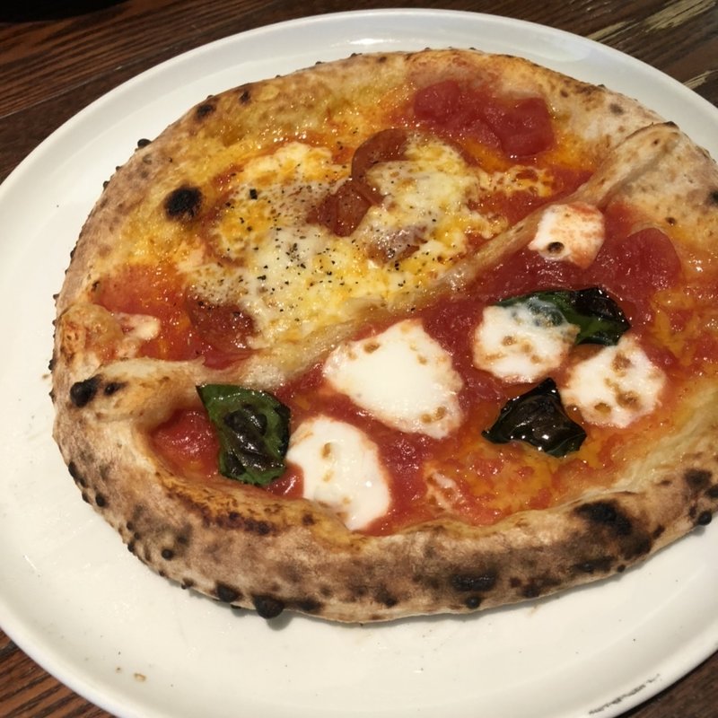 マルゲリータ&激辛サラミ(ピソリーノ マリナサイドテラス店 )