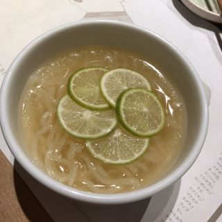 冷麺(熟成和牛焼肉 エイジング・ビーフ TOKYO新宿三丁目店)