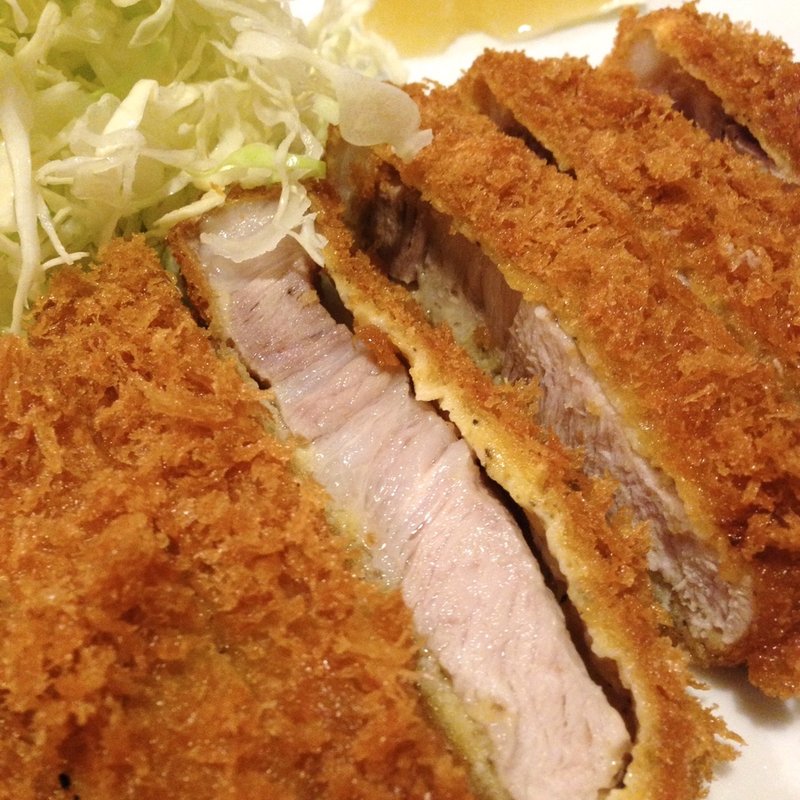 特ロース定食(とんかつ やまいち )