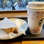 (スターバックスコーヒー ミーナ天神店 （STARBUCKS）)