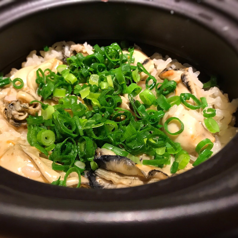 土鍋ご飯(モダン酒場 浮星)