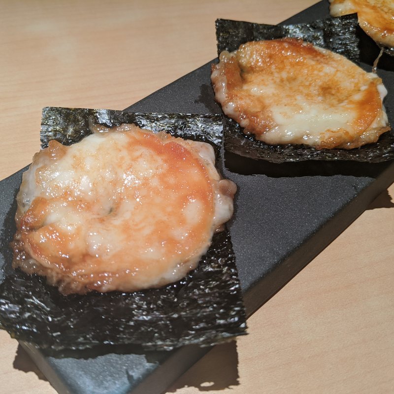 「花畑牧場」カチョカバロの磯辺焼き(焼鳥チキウ)