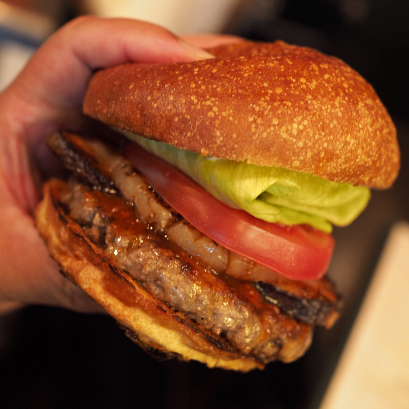 パイナップルベーコンバーガー(Dexter Diner)