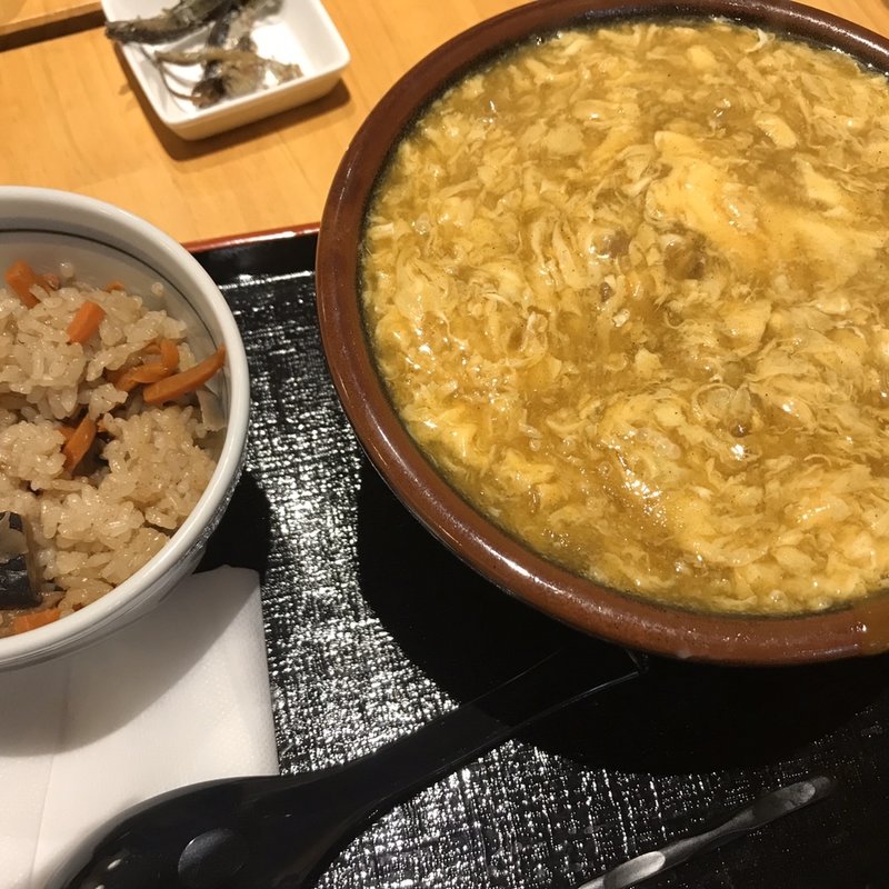 鶏卵カレーうどん(九十九)