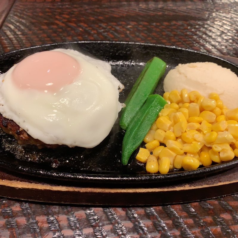 ハンバーグ　デミグラスソース(あぁ、ハンバーグ )