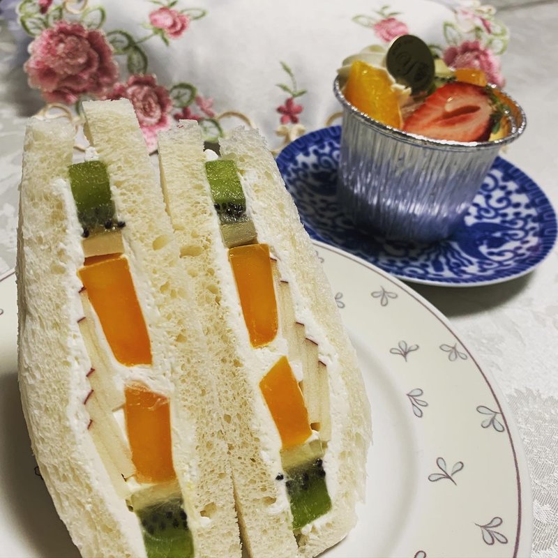 フルーツサンド(ヤマナカヤ)